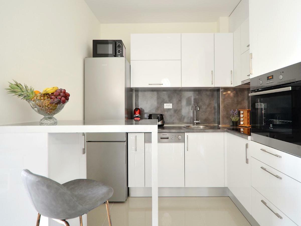 Ferienwohnung sunshine Trogir Exterior foto