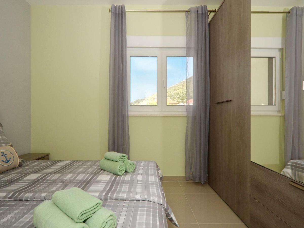 Ferienwohnung sunshine Trogir Exterior foto